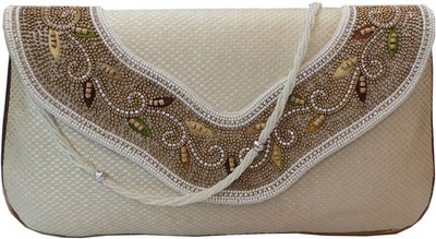 

Bhamini Party White Clutch