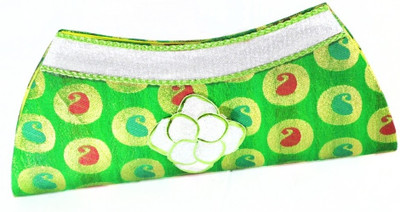 

JG Shoppe Party Green Clutch