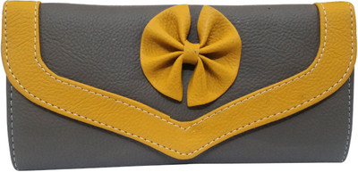 

Look-Kool Casual Grey Clutch