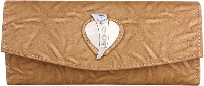 

IIK Collection Casual Tan Clutch