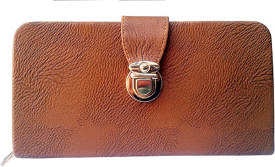 

Sanshul Party Brown Clutch