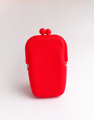 

Carry on Bags Party Red Clutch