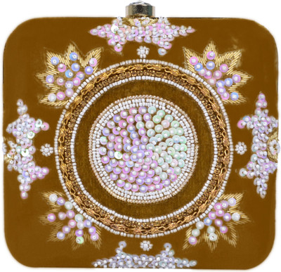 

Tooba Handicraft Party Green Clutch