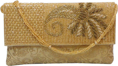 

Bhamini Party Multicolor Clutch