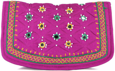 

Womens Cottage Casual Pink Clutch