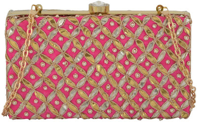

Arisha Kreation Co Party Pink Clutch