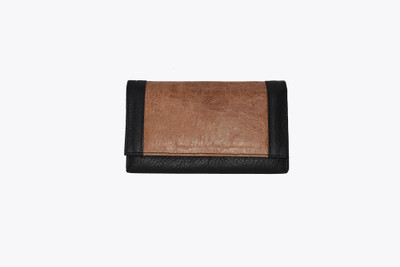 

Pellezzari Casual Brown, Black Clutch, Black;brown