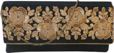 

Bhamini Party Multicolor Clutch