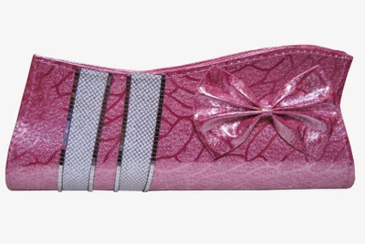 

MTE Casual Pink Clutch