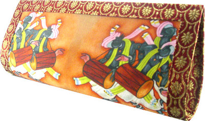 

Abqa Casual Tan Clutch