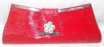 

MTE Casual Red Clutch