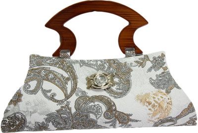 

Skyways Casual White Clutch