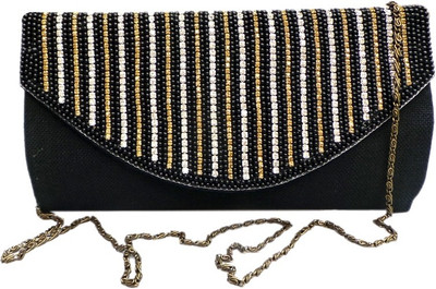 

Bhamini Party Black Clutch