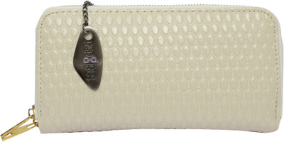 

Pepgirls Party White Clutch