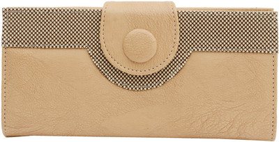 

Bagaholics Casual Beige Clutch
