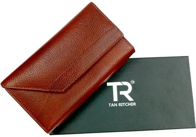 

Tan Ritcher Formal Brown Clutch