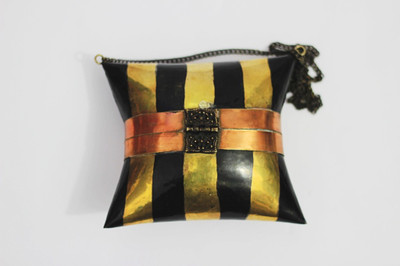 

Shree Kala Fashions Party Black Clutch