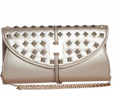 

Reedra Party Gold Clutch