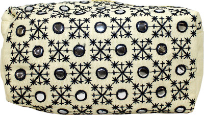 

Tiara Casual Beige Clutch