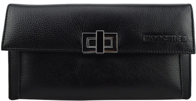 

Moochies Formal Black Clutch