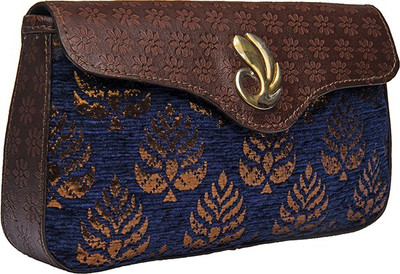 

Holii Casual Blue Clutch
