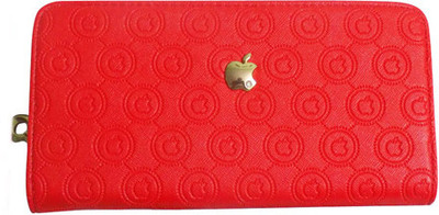 

Regi Formal Red Clutch