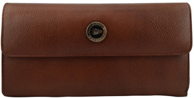 

Moochies Formal Tan Clutch