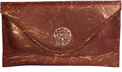 

Womaniya Party Brown Clutch