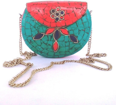 

Hemshri Party Green, Red Clutch