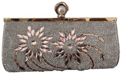 

Vogice Party Silver Clutch