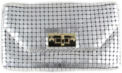 

Dolls N Queens Party Silver Clutch