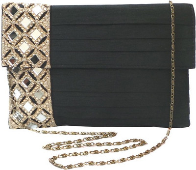

Bhamini Party Black Clutch