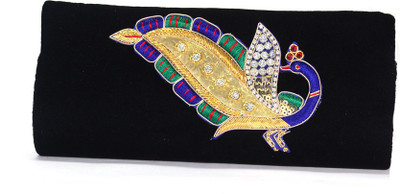 

Arisha kreation Co Party Black Clutch