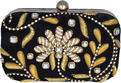 

Posh Party Black Clutch