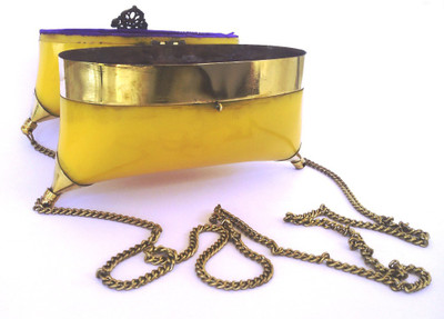 

Hemshri Party Yellow Clutch