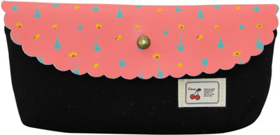 

Heels & Handles Casual Pink, Black Clutch, Black;pink