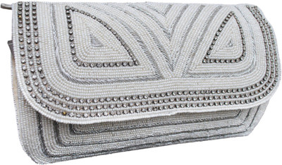 

Aartisto Party White Clutch