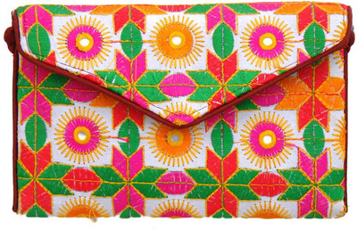 

The Living Craft Casual Multicolor Clutch
