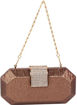 

Reedra Party Brown Clutch