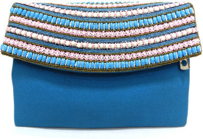 

Kawaii Casual Blue Clutch