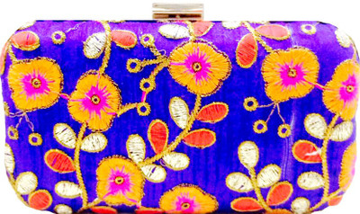 

Craftbazaar Casual Multicolor Clutch