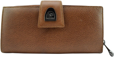 

Moochies Formal Beige Clutch