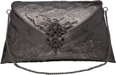 

The Indian Handicraft Store Party Silver Clutch