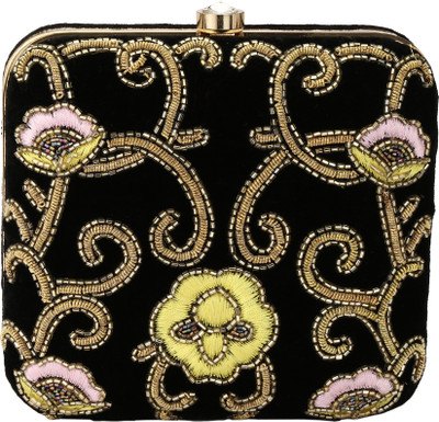

PASHAN KALA Party Black Clutch