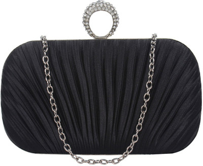 

PamperVille Party Black Clutch