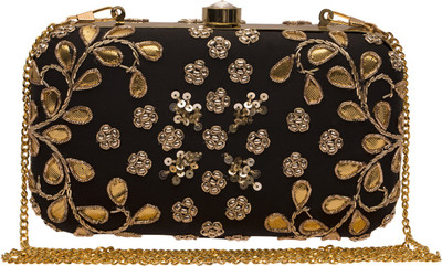 

The Indian Handicraft Store Party Black Clutch