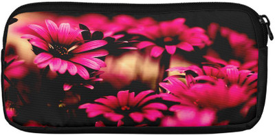 

Panda Creation Casual Multicolor Clutch