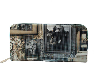 

Be Gracious Casual Multicolor Clutch