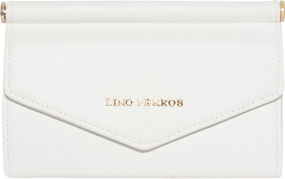

Lino Perros Casual White Clutch