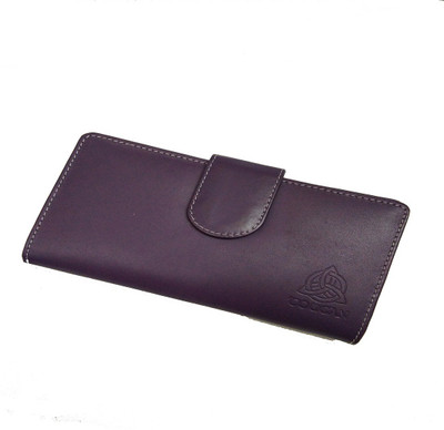 

Designe Gallery Casual Purple Clutch